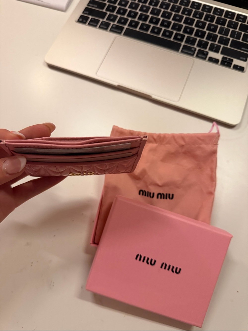 Miu Miu Blush Pink Quilted Leather Card Holder with Gold Logo - Picture 2 of 5